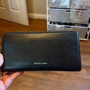 Used black Draper James wallet